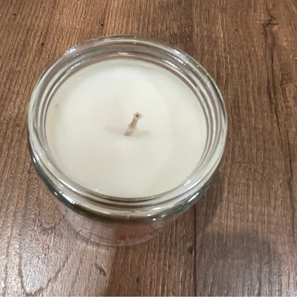 Bath & Body Works Sugared Snicker Doodle Candle Jar 7‎ oz Soy Essential Oils NEW
